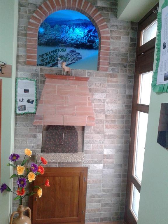 B&B L'Arabatana Pietrapertosa Εξωτερικό φωτογραφία